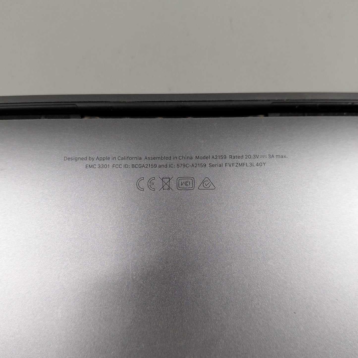 2019 Apple MacBook Pro 13.3" i5 1.4GHz 8GB RAM 128GB Silver A2159