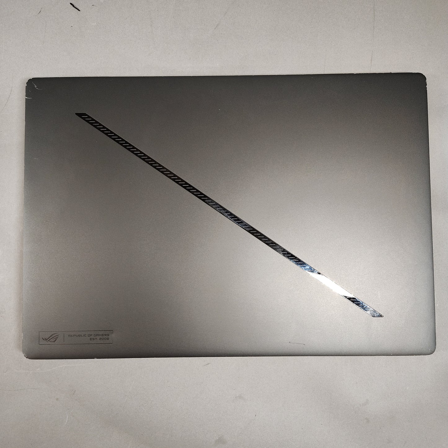 Asus ROG Strix G16 16" Core Ultra 9 185H 2.5GHz 32GB RAM 2TB SSD GeForce RTX 4090