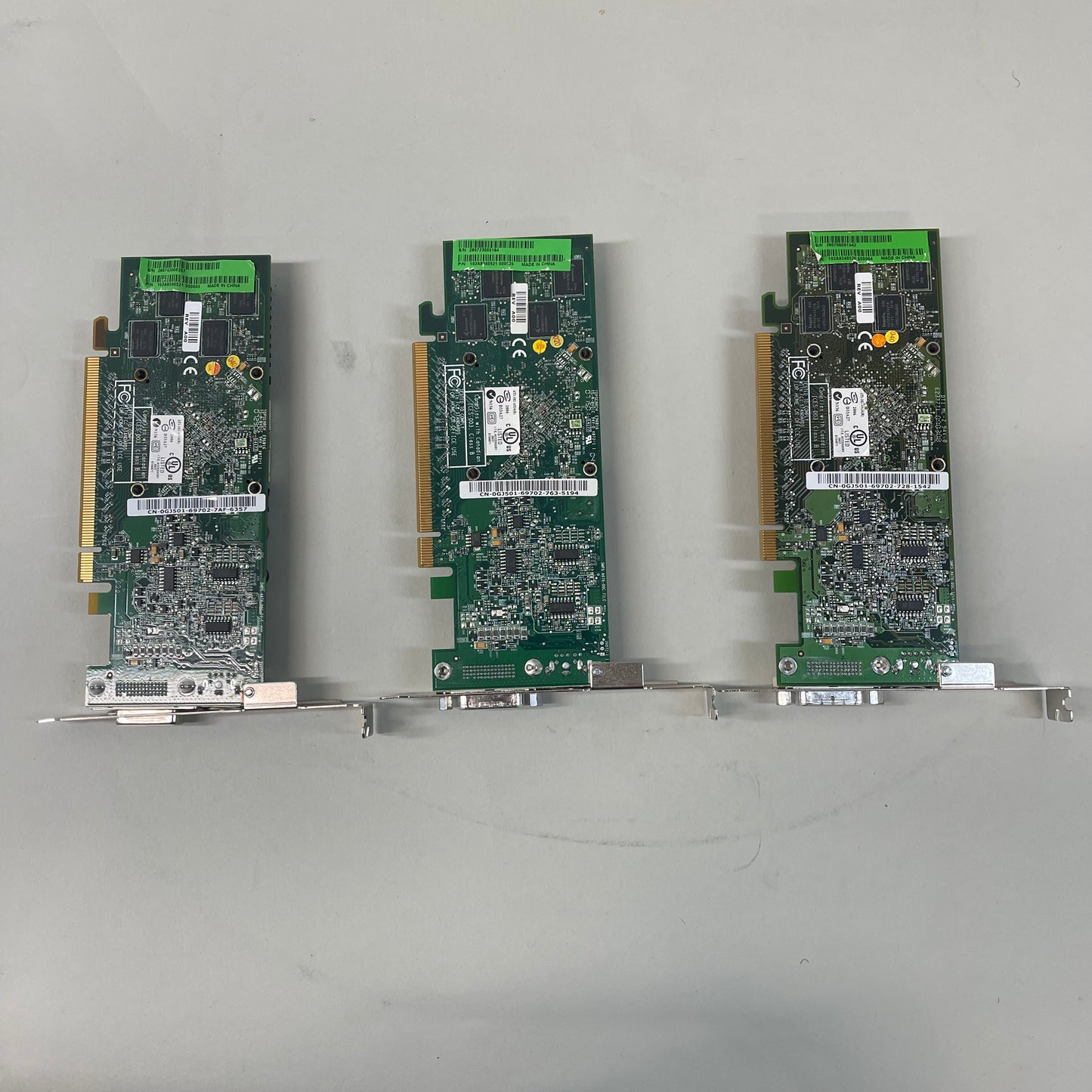 Lot of 3 ATI Radeon X1300 102A9240521 109-A92431-20 Video Graphics Card ATI-102-A924